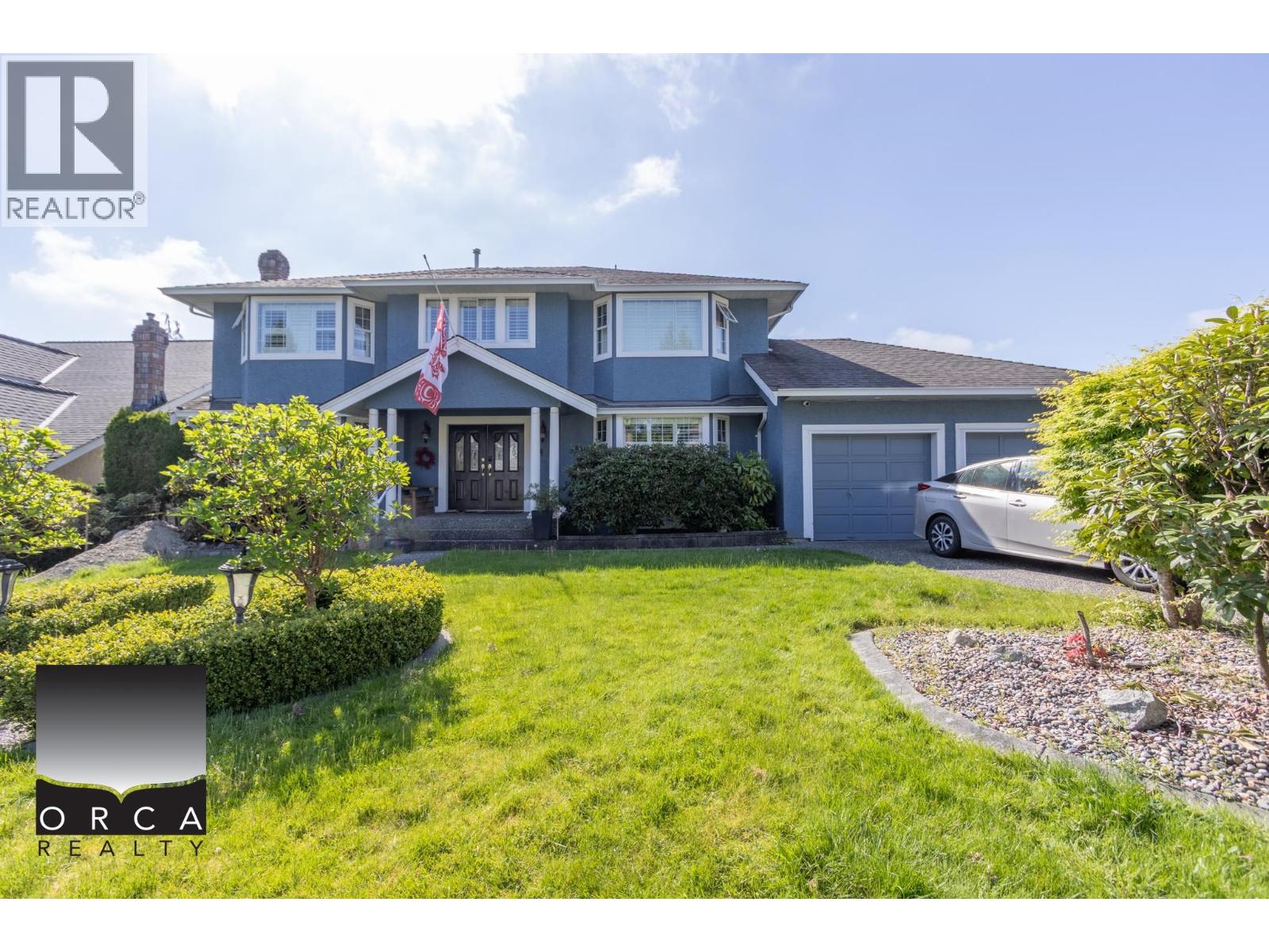 1864 WALNUT CRESCENT