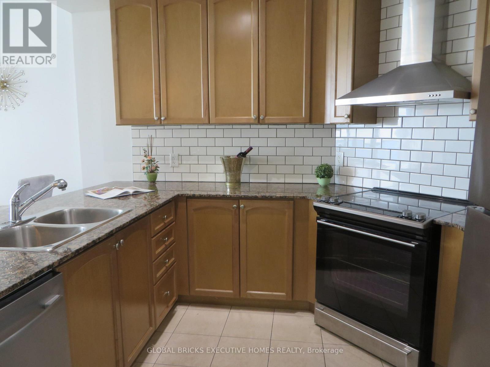 2504 - 80 Absolute Avenue, Mississauga, Ontario  L4Z 0A2 - Photo 11 - W13243264