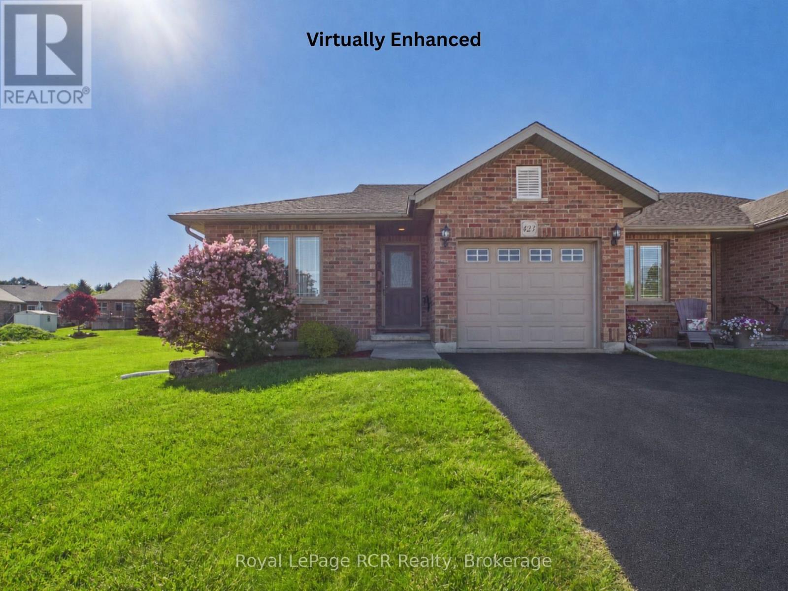 423 Catherine Street, North Huron, Ontario  N0G 2W0 - Photo 1 - X13243484