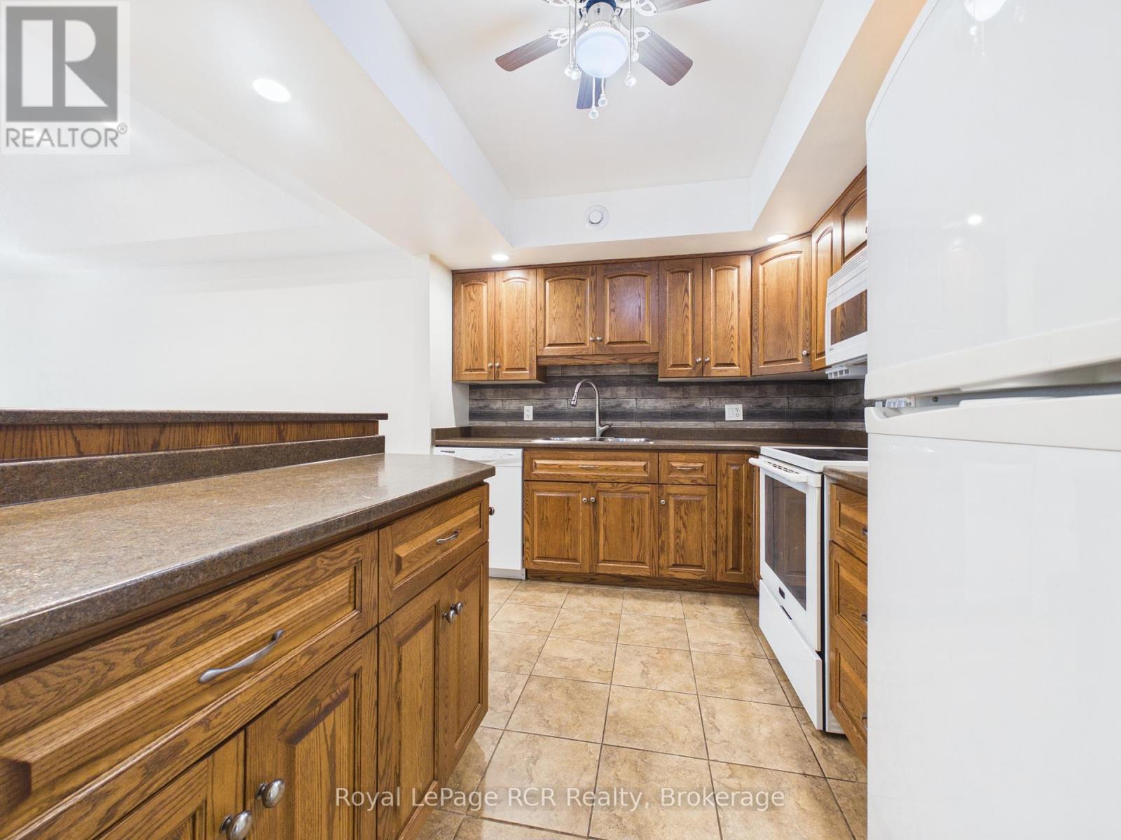 423 Catherine Street, North Huron, Ontario  N0G 2W0 - Photo 10 - X13243484