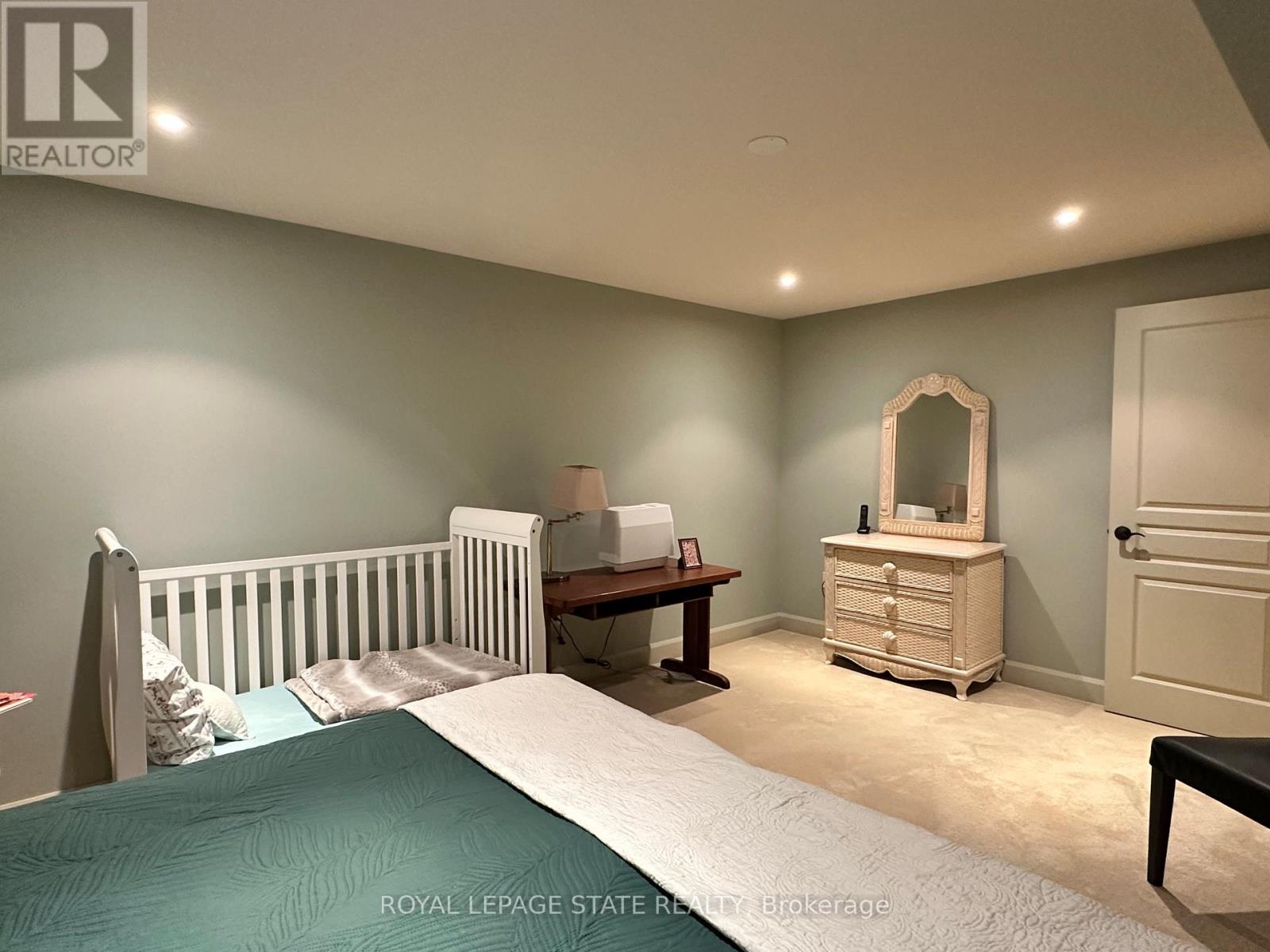 739 Sandy Bay Road, Haldimand, Ontario  N1A 2W6 - Photo 43 - X12498108