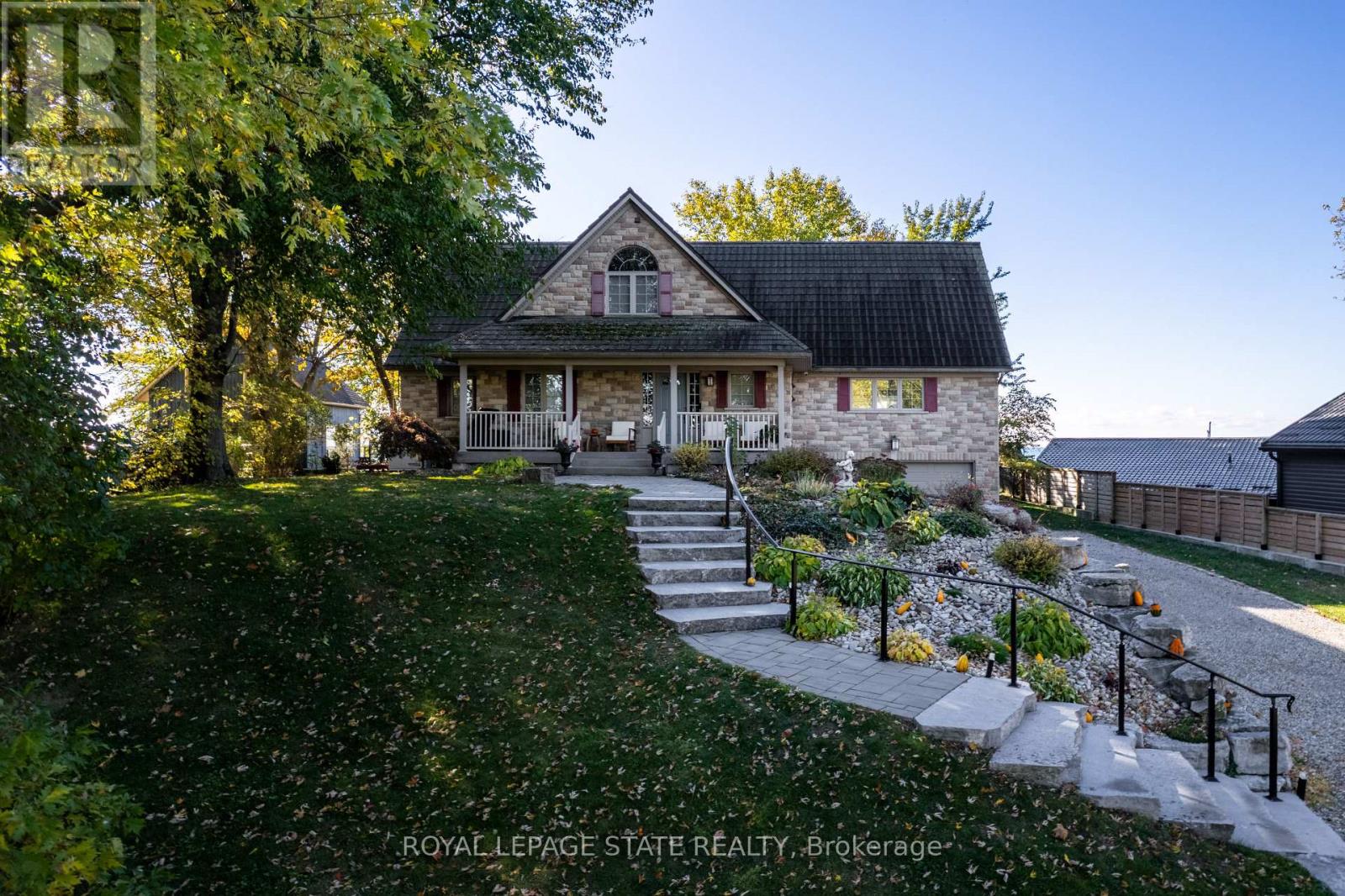 739 Sandy Bay Road, Haldimand, Ontario  N1A 2W6 - Photo 12 - X12498108