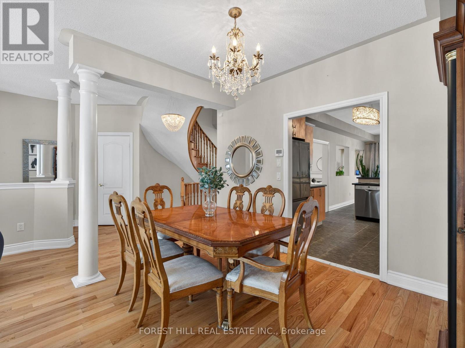 24 Mintwood Road, Vaughan, Ontario  L4J 9C3 - Photo 3 - N13243472