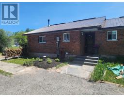 747 DERLAND ROAD, East Ferris, Ontario