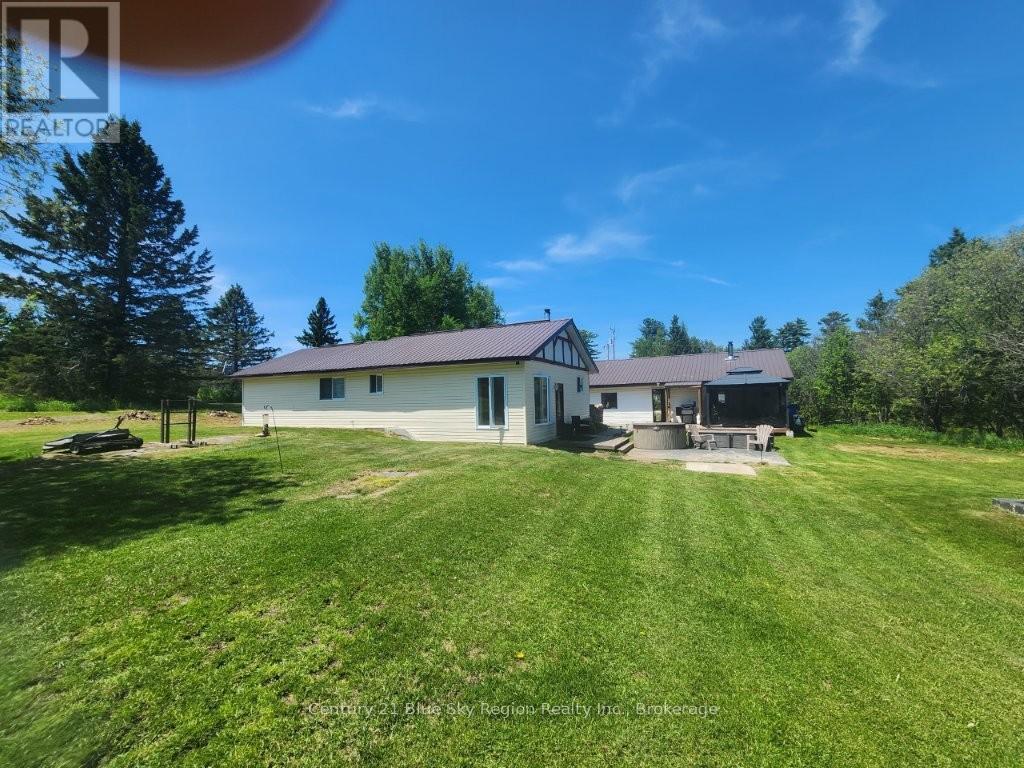 747 Derland Road, East Ferris, Ontario  P0H 1K0 - Photo 7 - X13241244