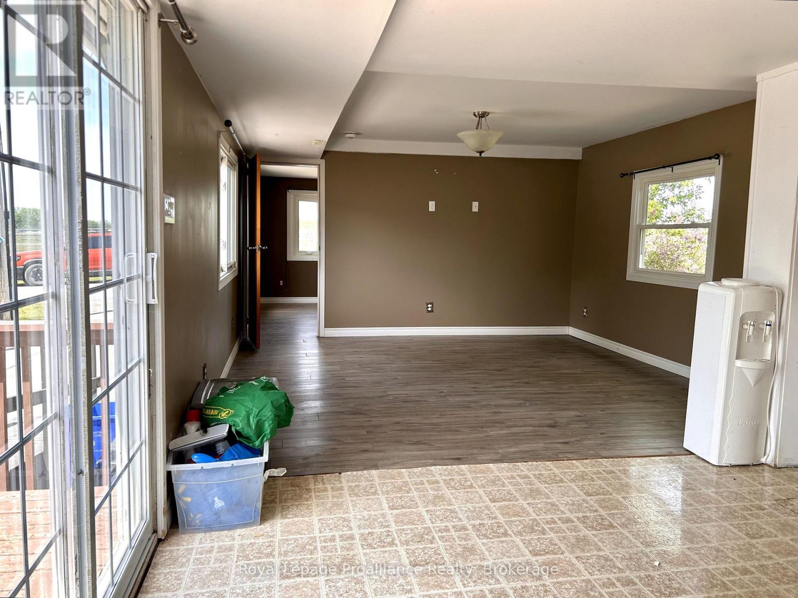 84 - 63 Whites Road, Quinte West, Ontario  K8V 5P5 - Photo 6 - X13239466