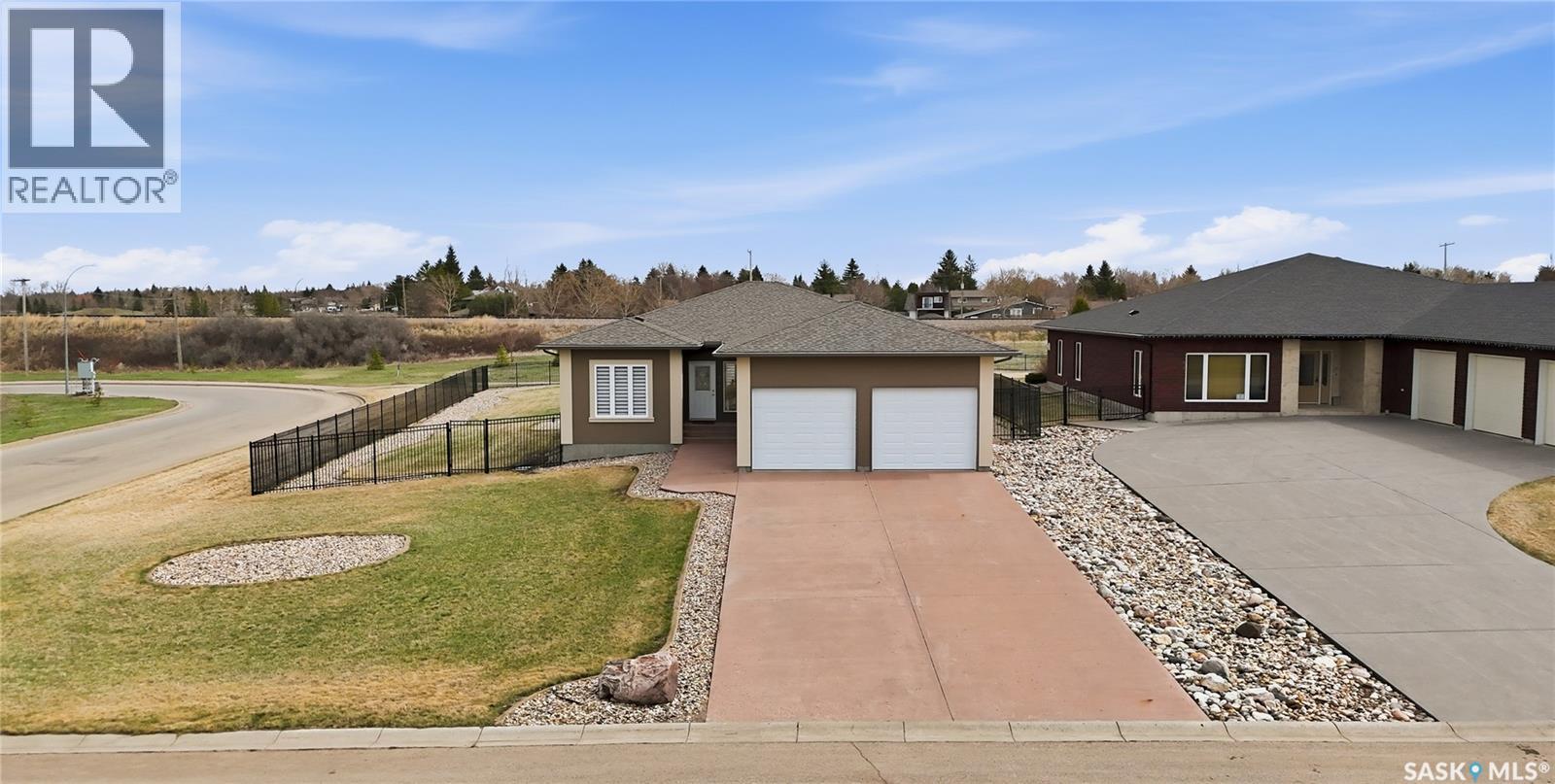3 Iron Bridge TERRACE, Moose Jaw, Saskatchewan