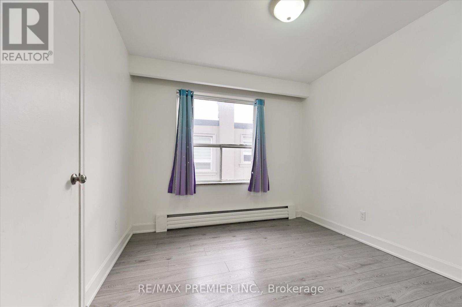 #3 - 319 Wilmington Avenue, Toronto, Ontario  M3H 5K9 - Photo 12 - C13242992