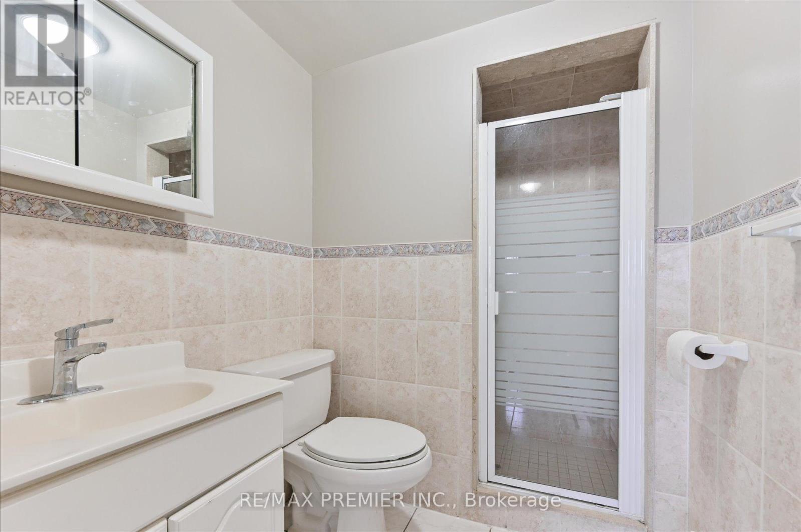 #3 - 319 Wilmington Avenue, Toronto, Ontario  M3H 5K9 - Photo 16 - C13242992