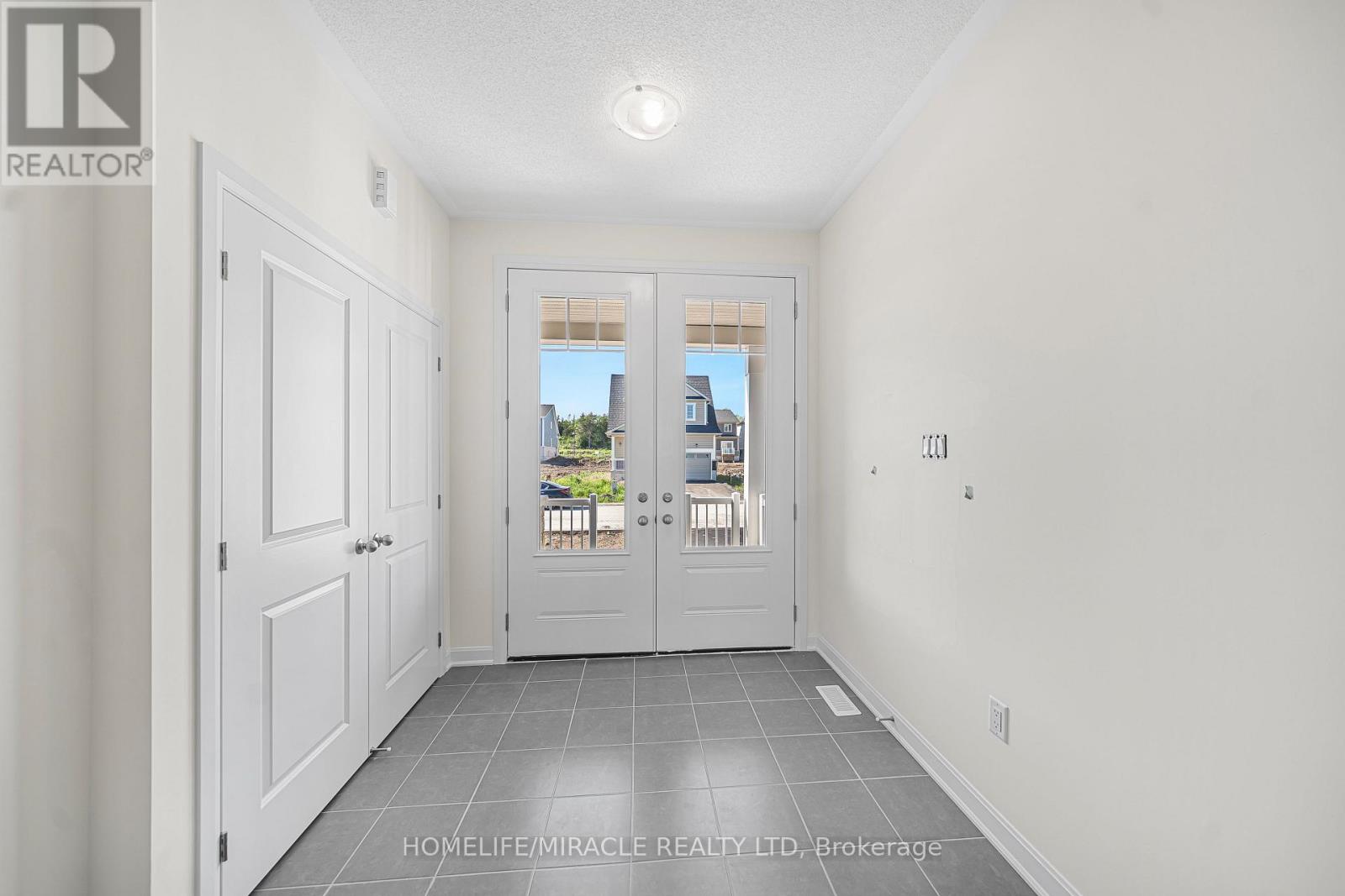 34 Royal Oak Crescent, Loyalist, Ontario  K0H 1G0 - Photo 13 - X13243542