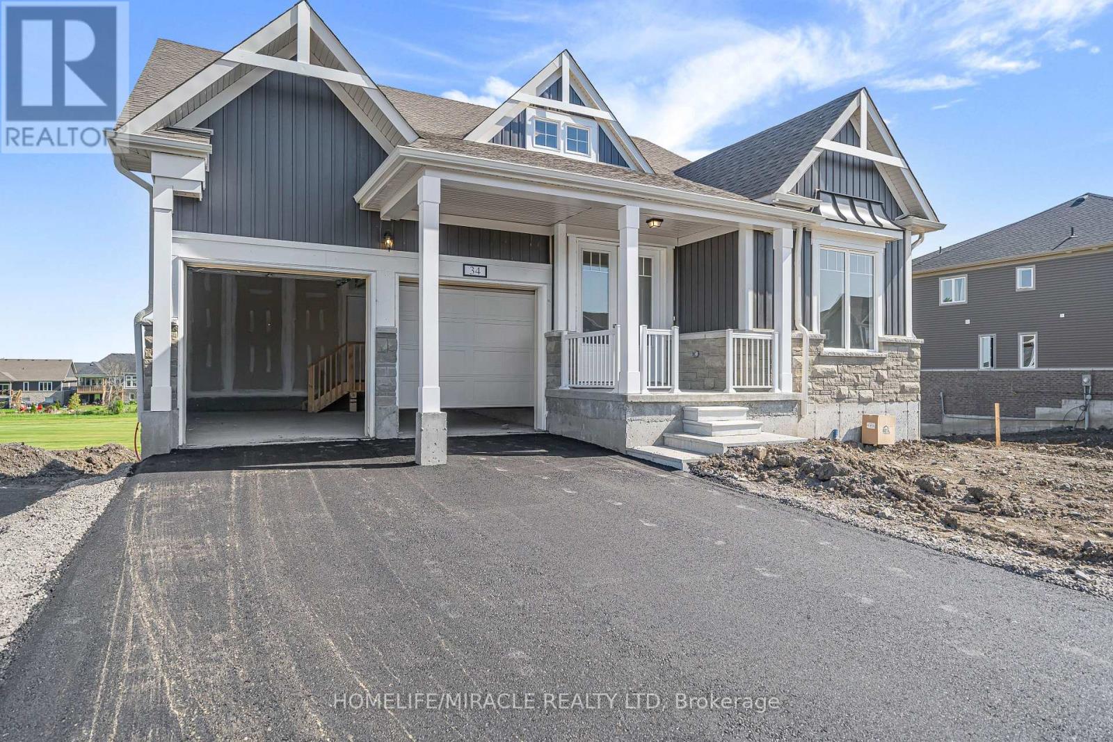 34 Royal Oak Crescent, Loyalist, Ontario  K0H 1G0 - Photo 2 - X13243542