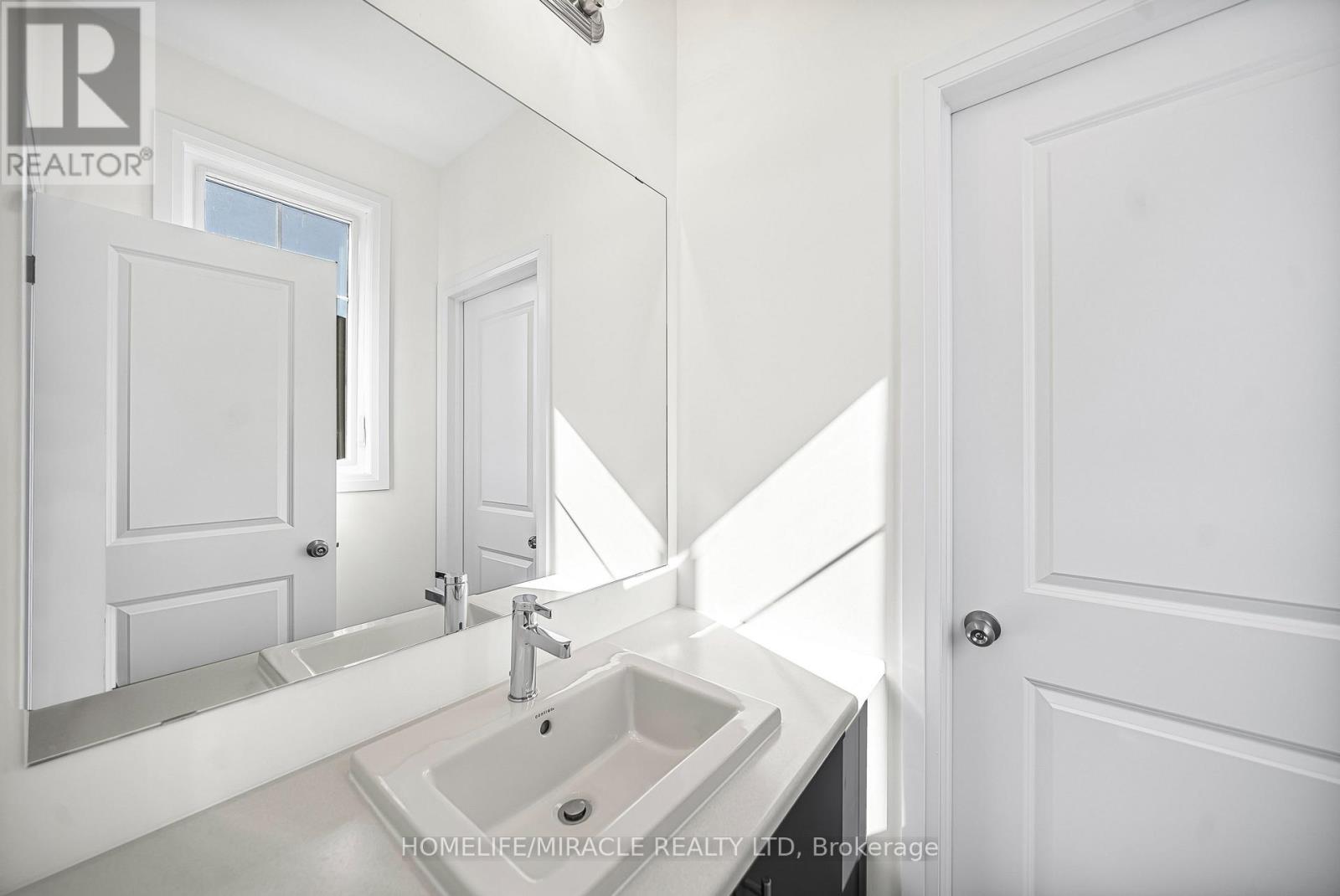 34 Royal Oak Crescent, Loyalist, Ontario  K0H 1G0 - Photo 34 - X13243542
