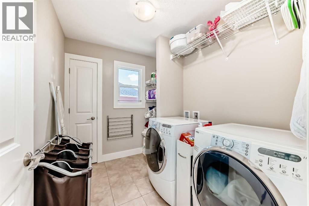 121 Drake Landing Manor, Okotoks, Alberta  T1S 0E7 - Photo 38 - A2317707