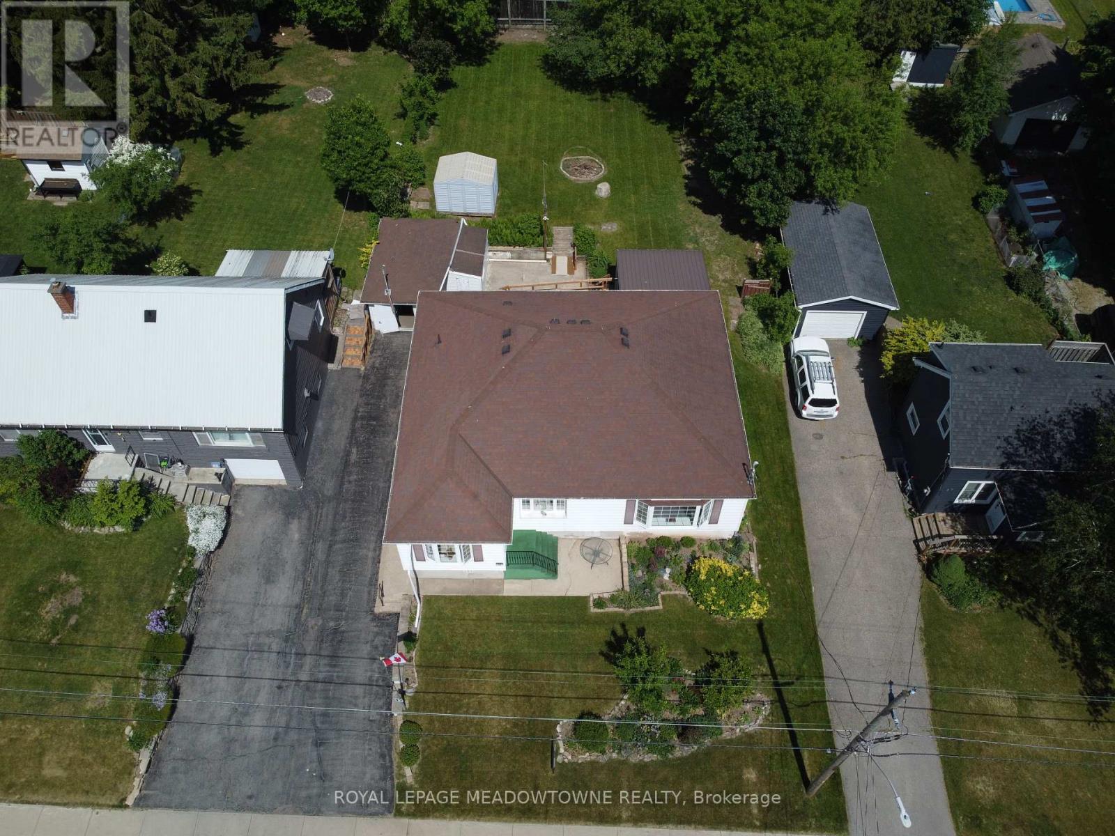 43 Cobblehill Road, Halton Hills, Ontario  L7J 1P1 - Photo 41 - W12893204