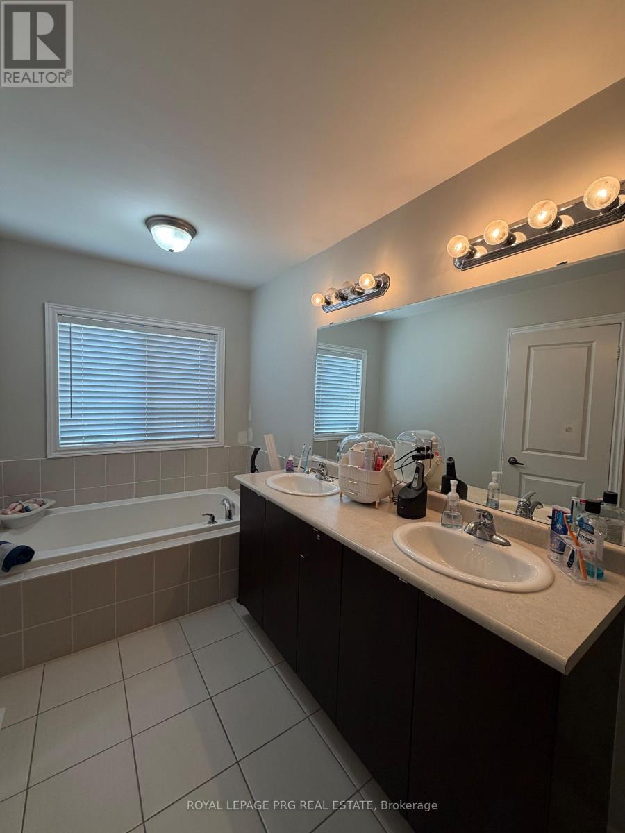 57 True Blue Crescent, Caledon, Ontario  L7E 4K7 - Photo 10 - W13224682