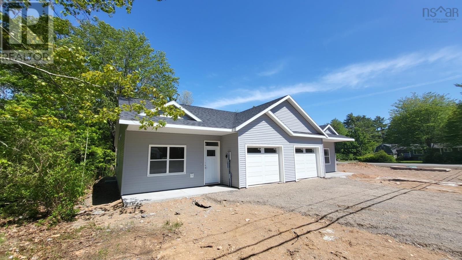 1435 Princess Crescent, Coldbrook, Nova Scotia