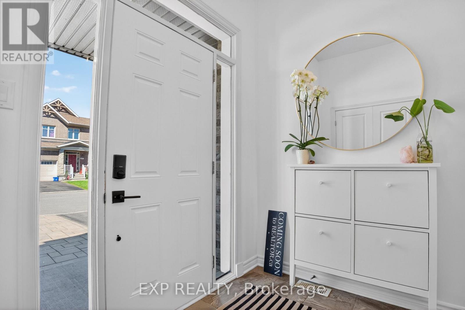 206 Mareth Way, Ottawa, Ontario  K4M 0C9 - Photo 2 - X13243670