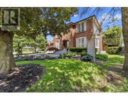 449 ROYMOR CRESCENT, Hamilton, Ontario
