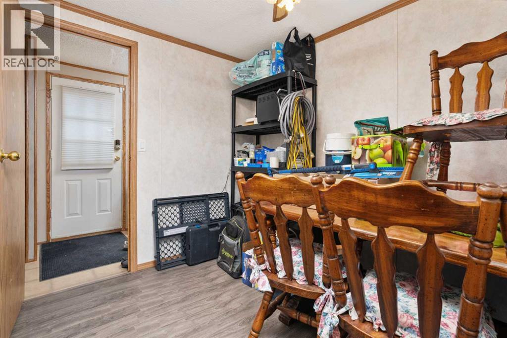 5233 47 Street, Camrose, Alberta  T4V 1K3 - Photo 11 - A2314515