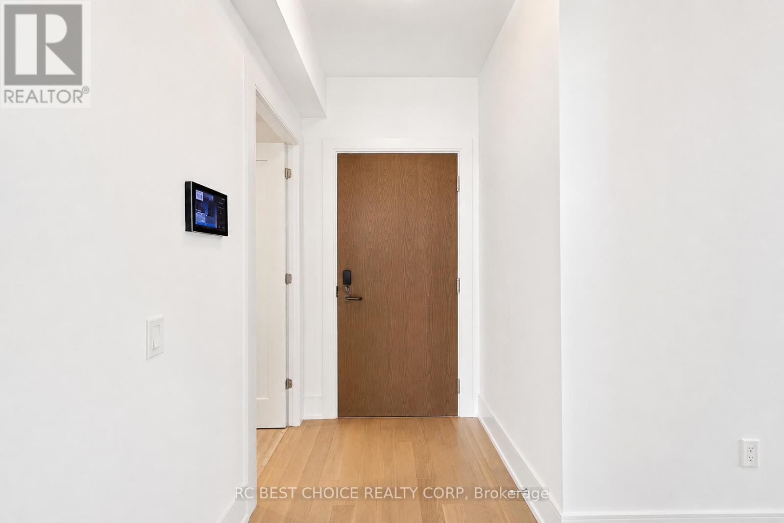 3309 - 30 Inn On The Park Drive, Toronto, Ontario  M3C 0P8 - Photo 5 - C13243580