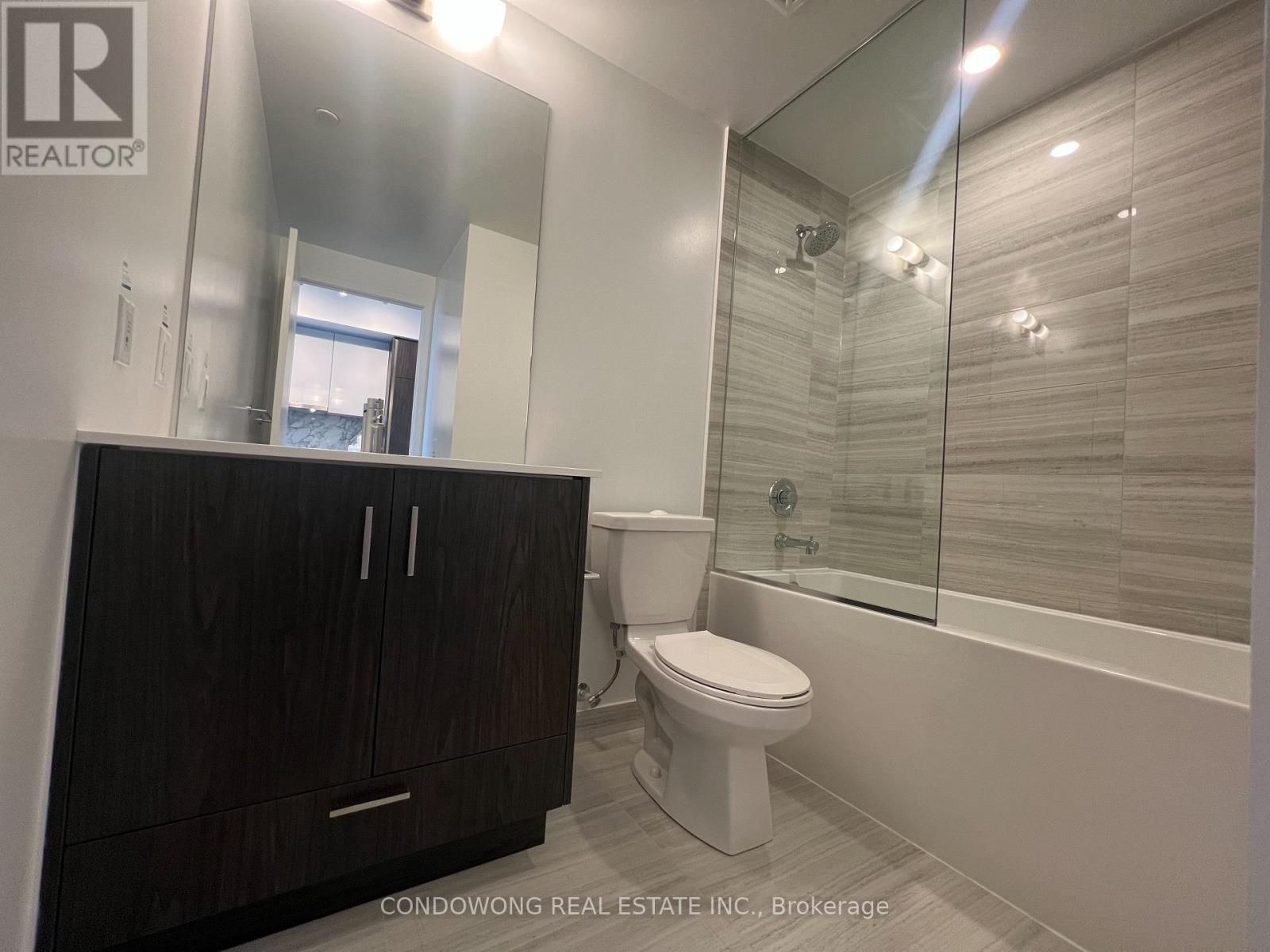 4016 - 180 Front Street E, Toronto, Ontario  M5A 0A9 - Photo 6 - C13243586
