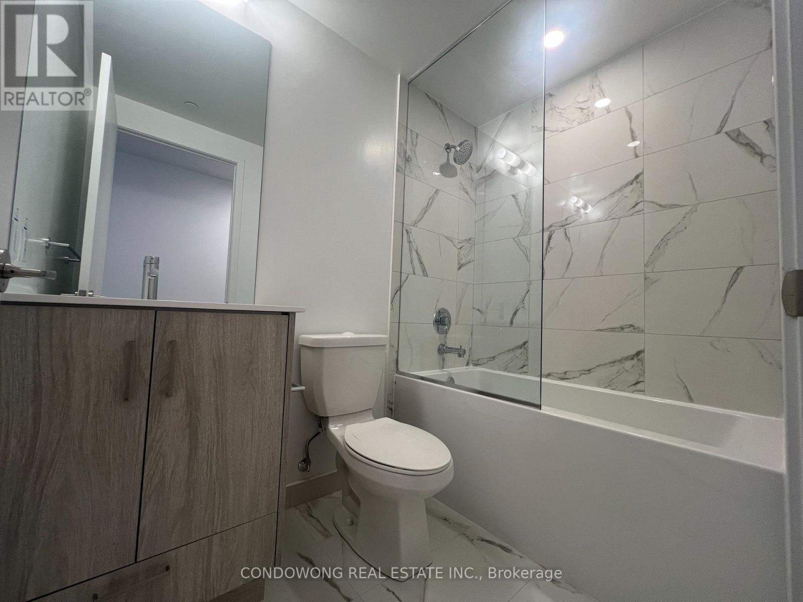 3512 - 180 Front Street E, Toronto, Ontario  M5A 0A9 - Photo 9 - C13243648