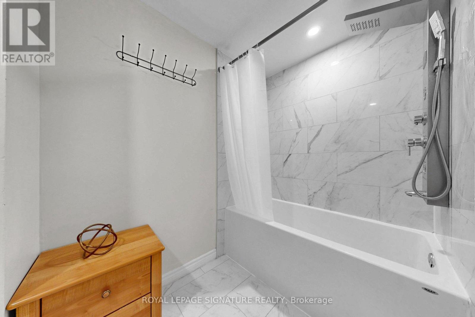 138 Spring Garden Avenue, Toronto, Ontario  M2N 3G5 - Photo 13 - C13243658