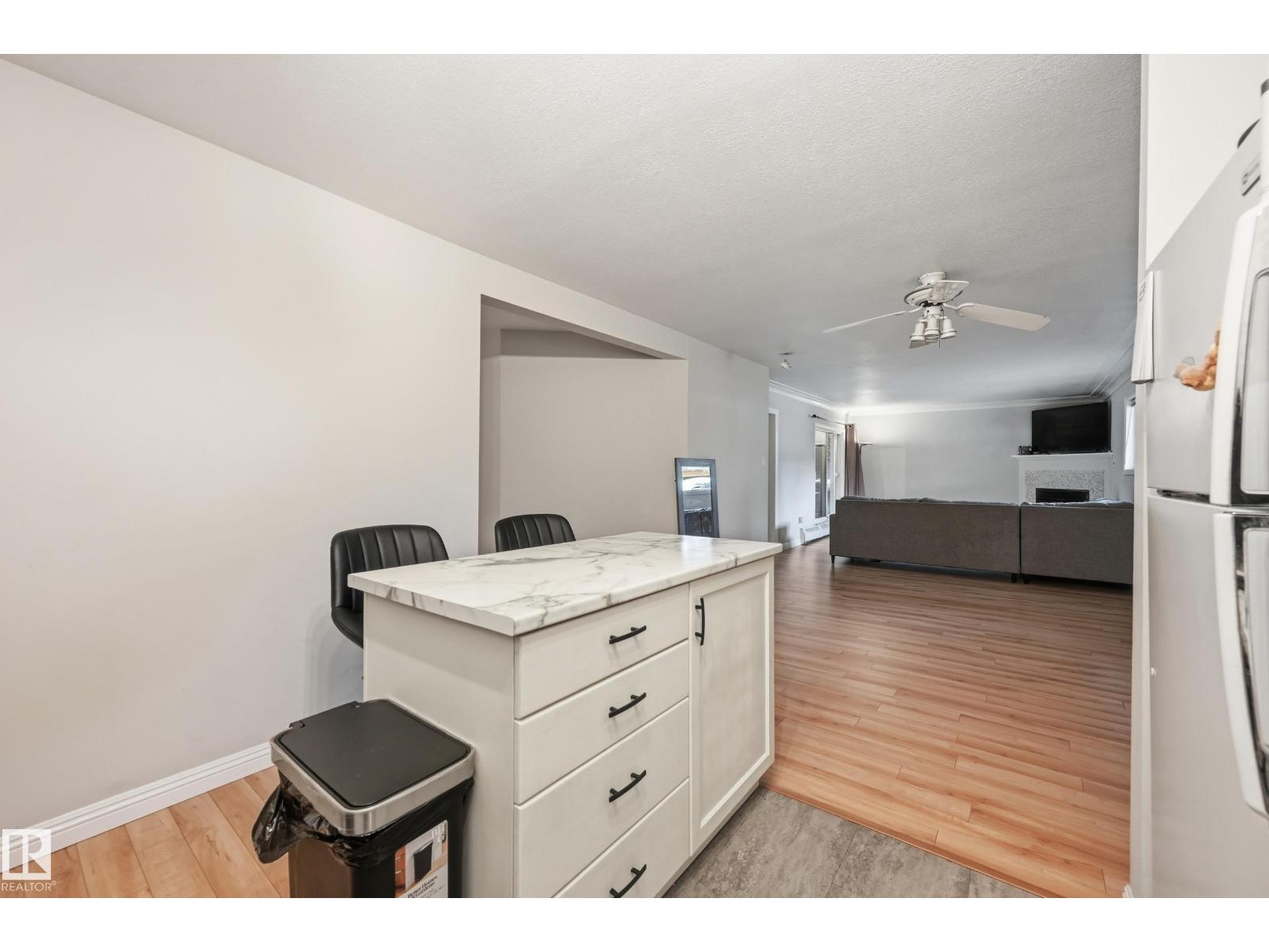 #33 9914 80 Av NW, Edmonton, Alberta  T6E 6L6 - Photo 11 - E4491863