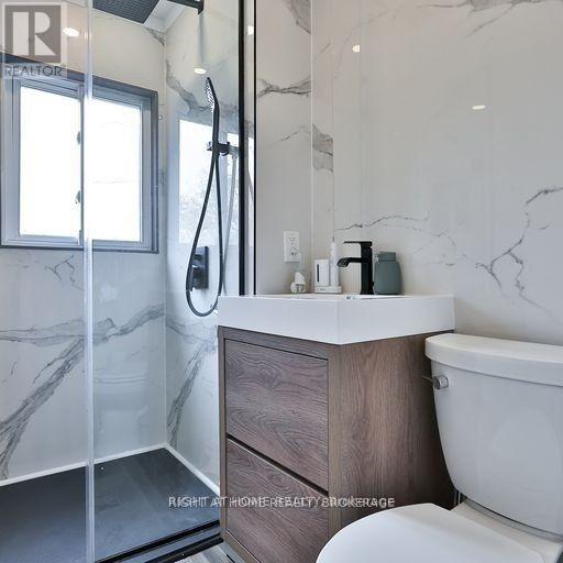43 Kingston Road, Toronto, Ontario  M4L 1S5 - Photo 20 - E13243624