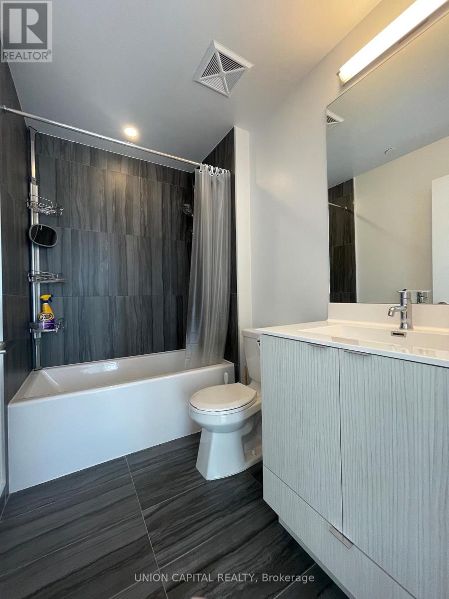 2803 - 225 Village Green Square, Toronto, Ontario  M1S 0N4 - Photo 10 - E13243688