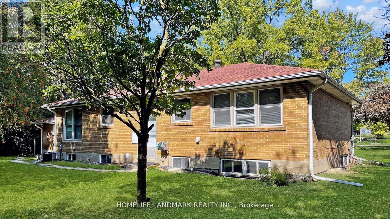 Basement - 11 Uplands Avenue, Vaughan, Ontario  L4J 1J8 - Photo 29 - N13243622