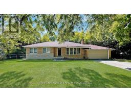 BASEMENT - 11 UPLANDS AVENUE, Vaughan, Ontario