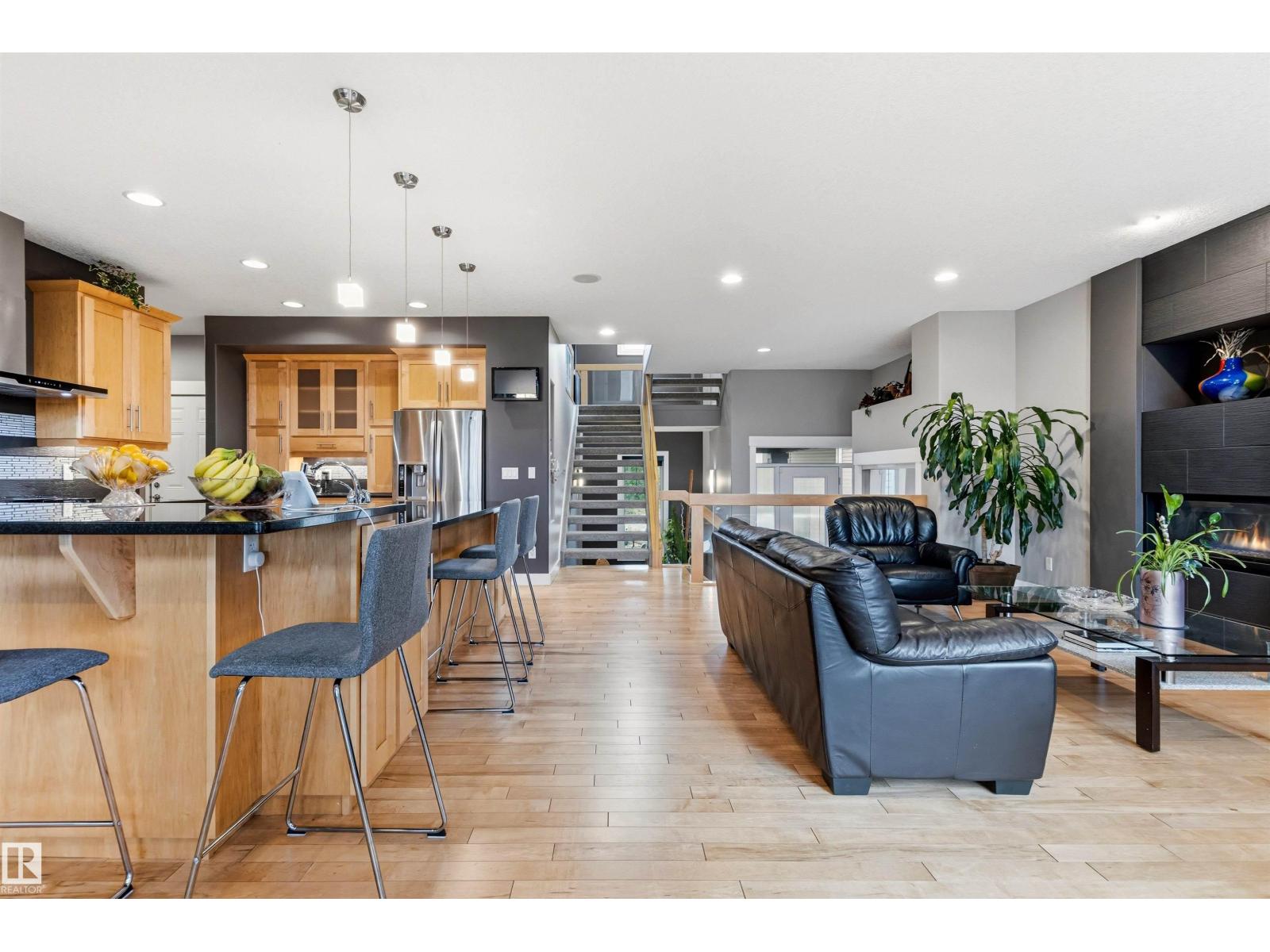 5709 Mcluhan Ba NW, Edmonton, Alberta  T6R 0P8 - Photo 11 - E4491861