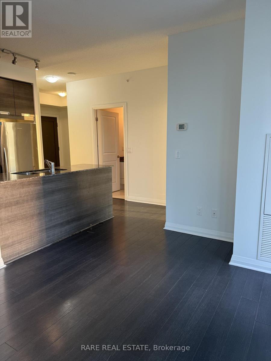 1809 - 75 Eglinton Avenue W, Mississauga, Ontario  L5R 0E5 - Photo 10 - W13243596