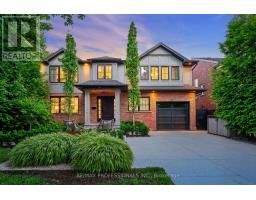9 BERNICE AVENUE, Toronto, Ontario