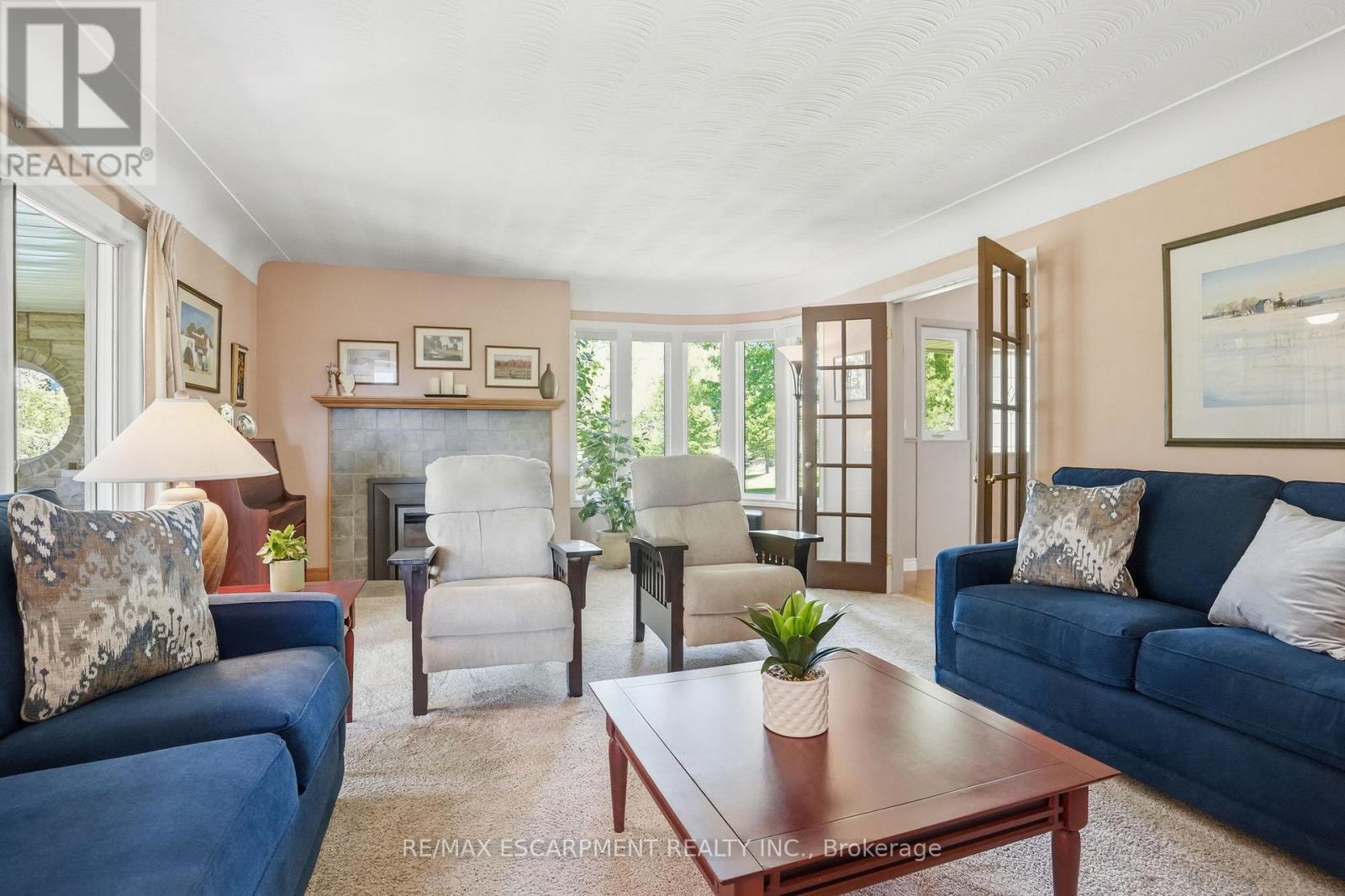 5724 Blind Line, Burlington, Ontario  L7P 0B2 - Photo 9 - W13243626