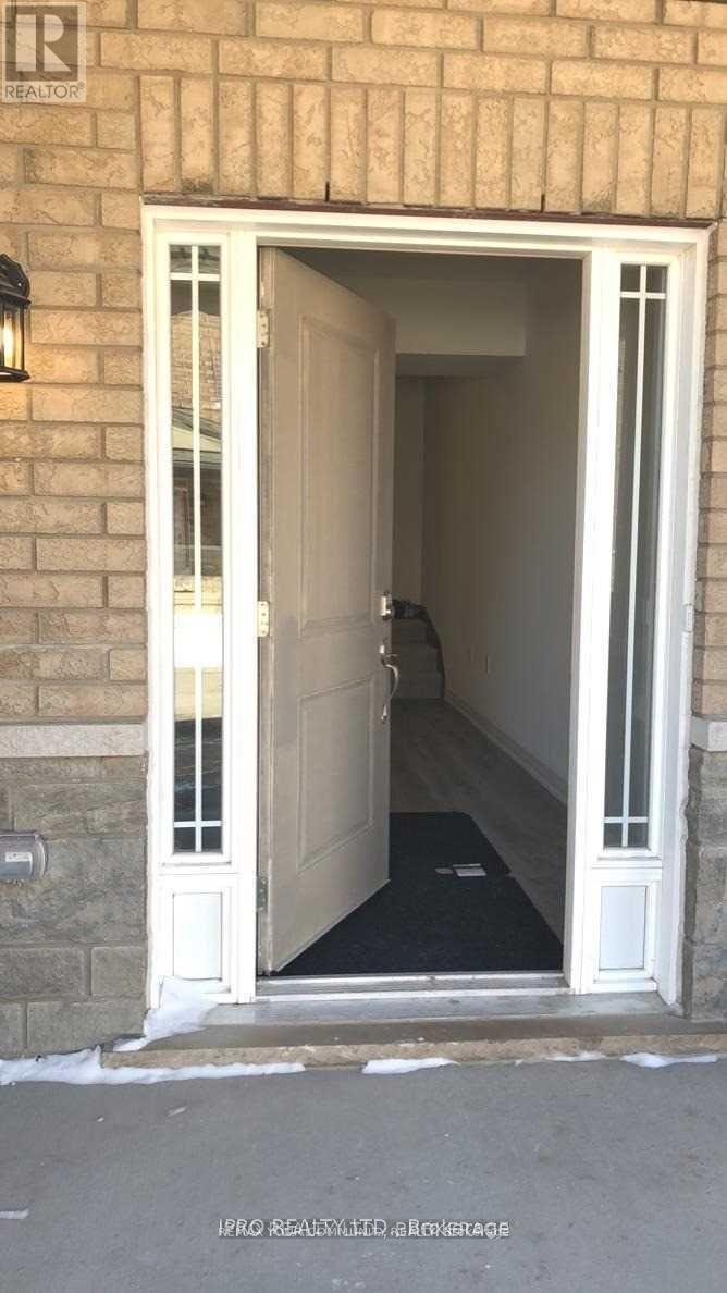 60 Waterlily Way, Hamilton, Ontario  L0R 1P0 - Photo 2 - X13243576