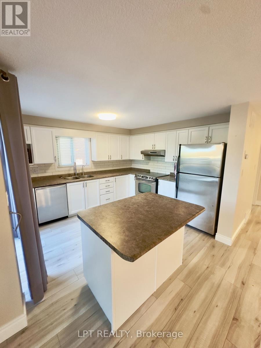 908 Copper Leaf Crescent, Kitchener, Ontario  N2E 3W1 - Photo 10 - X13243662