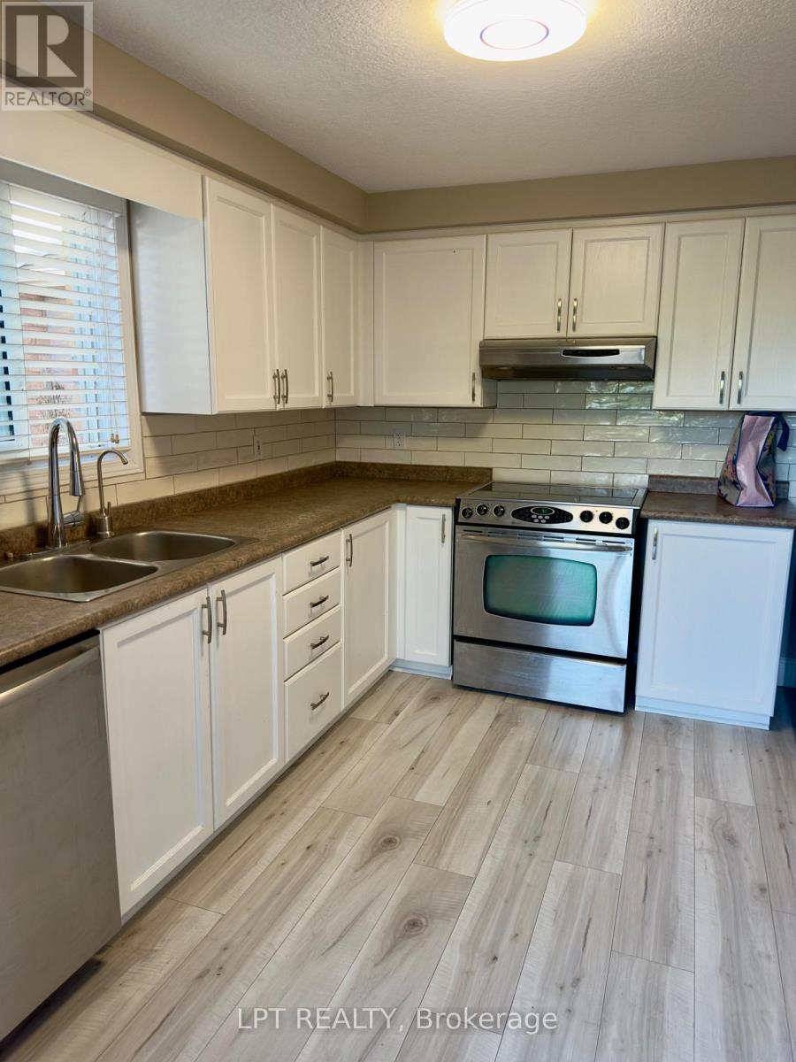 908 Copper Leaf Crescent, Kitchener, Ontario  N2E 3W1 - Photo 13 - X13243662