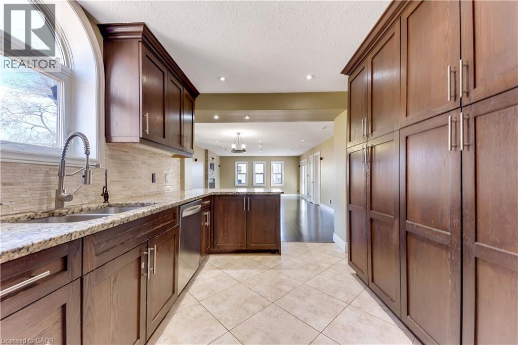 561 Queen Street S Unit# Upper, Kitchener, Ontario  N2G 1W9 - Photo 10 - 40835783