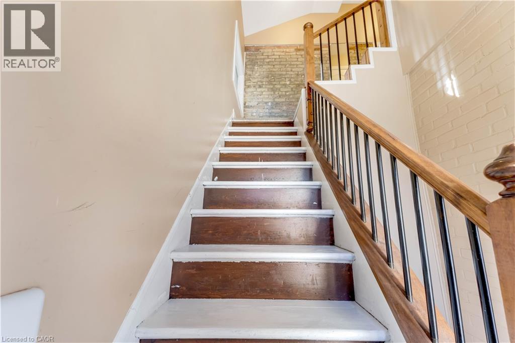 561 Queen Street S Unit# Upper, Kitchener, Ontario  N2G 1W9 - Photo 26 - 40835783