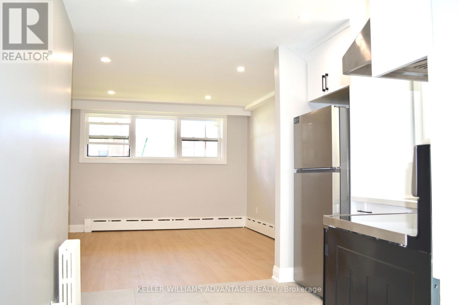 100 Portland Street, Toronto, Ontario  M8Y 1A7 - Photo 29 - W13243362