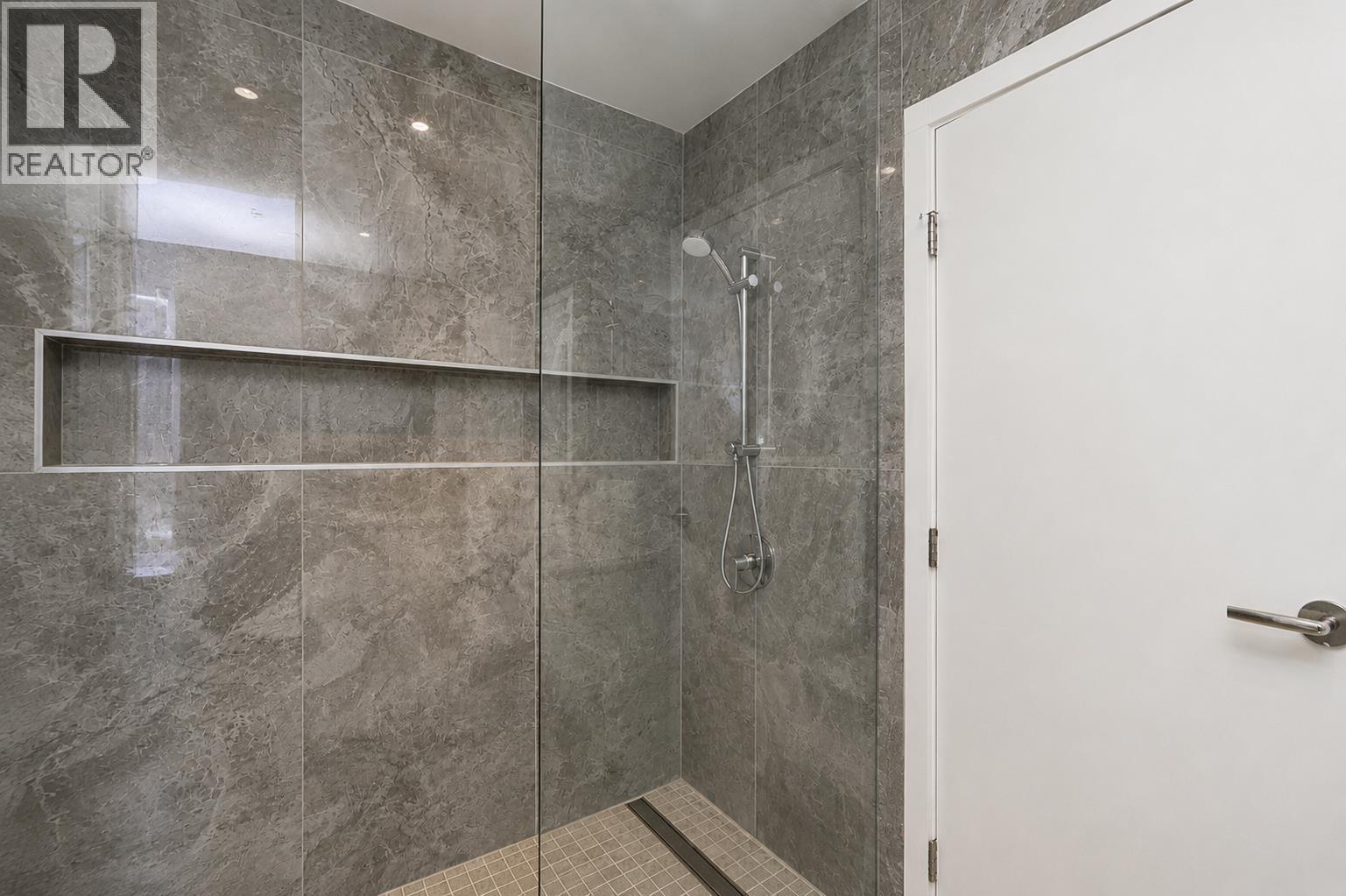 1302 8133 Cook Road, Richmond, British Columbia  V6Y 0L7 - Photo 10 - R3131775