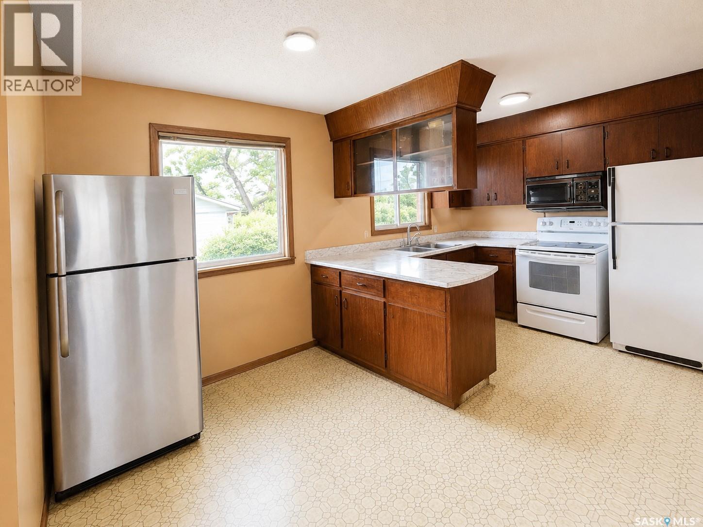 1420 Grosvenor Street, Regina, Saskatchewan  S4N 1R3 - Photo 6 - SK037974