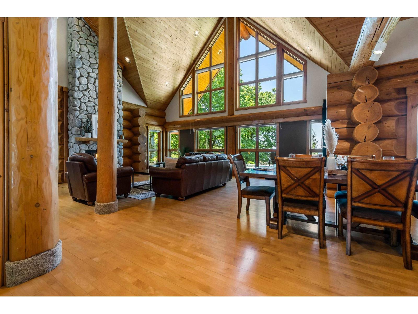 43583 Bracken Drive, Chilliwack Mountain, Chilliwack, British Columbia  V2R 4A3 - Photo 10 - R3132224