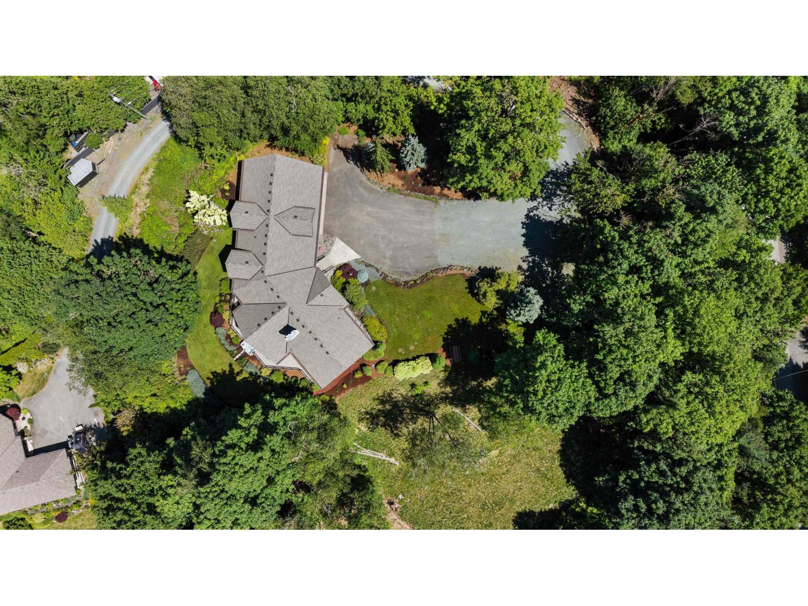43583 Bracken Drive, Chilliwack Mountain, Chilliwack, British Columbia  V2R 4A3 - Photo 38 - R3132224
