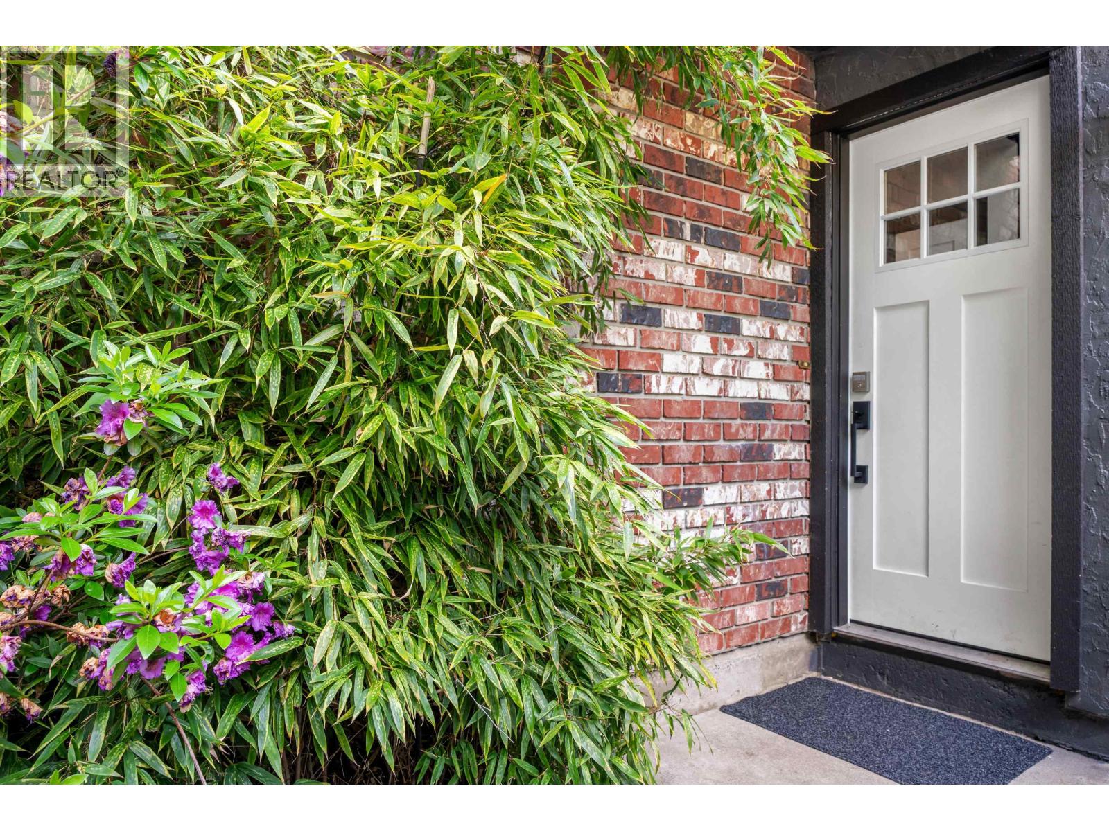 Listing image 24