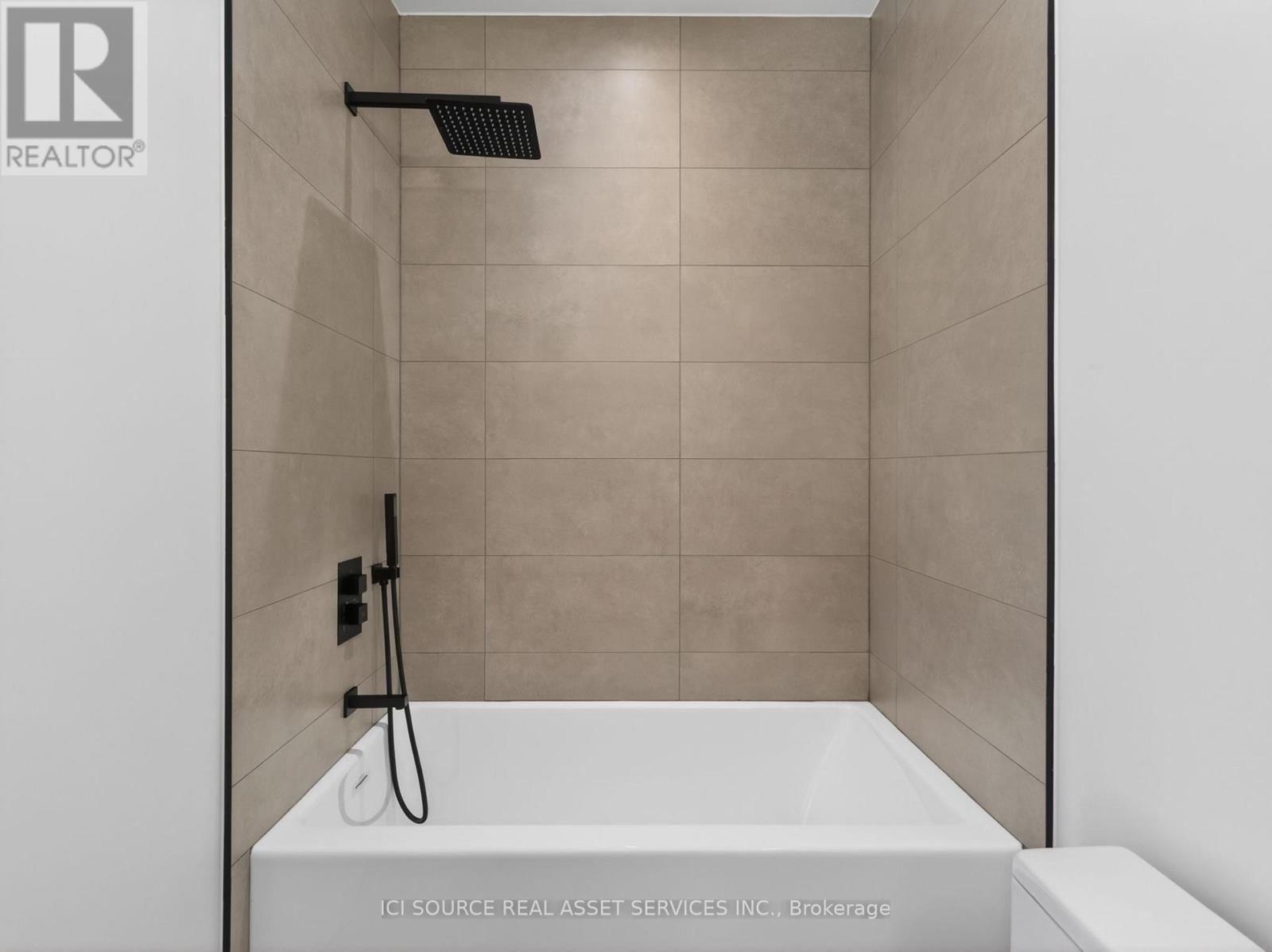 Unit 1 - 28 Norcross Road, Toronto, Ontario  M3H 2R4 - Photo 18 - C13243724