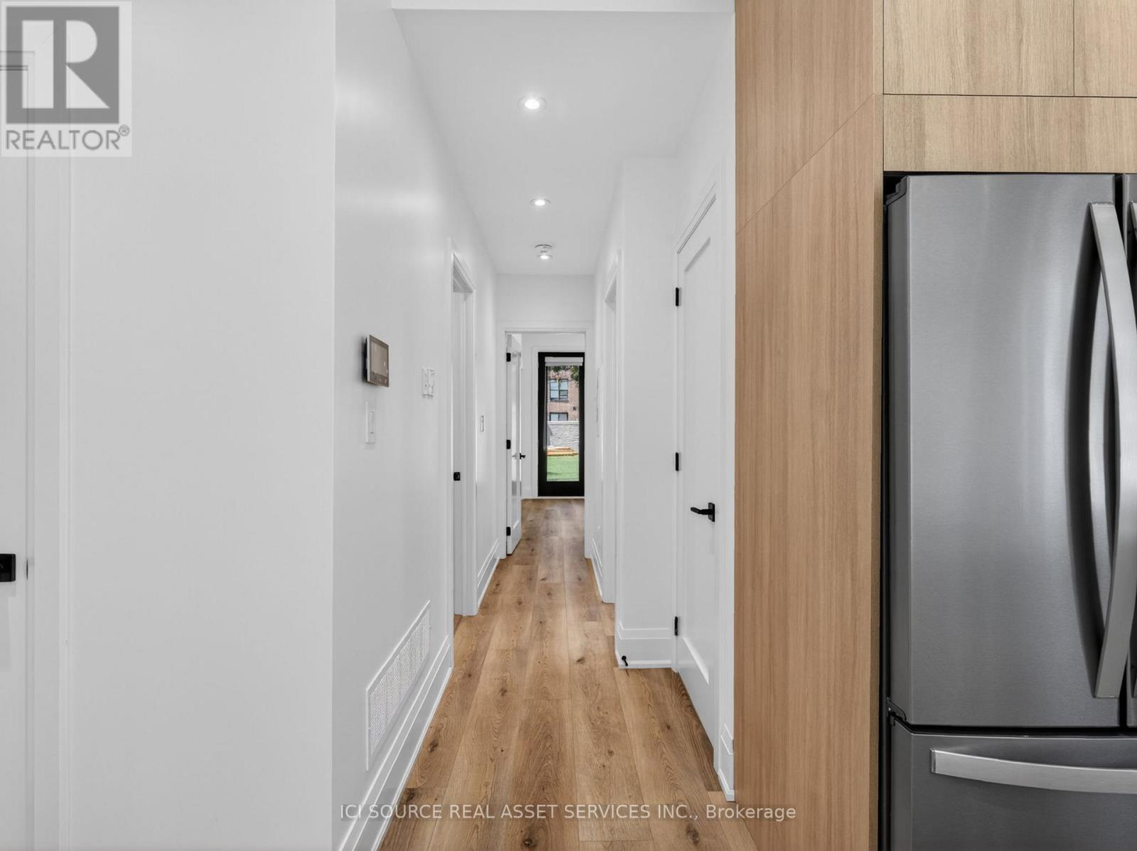Unit 1 - 28 Norcross Road, Toronto, Ontario  M3H 2R4 - Photo 24 - C13243724