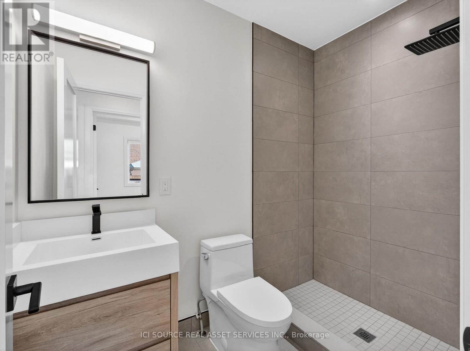 Unit 1 - 28 Norcross Road, Toronto, Ontario  M3H 2R4 - Photo 25 - C13243724
